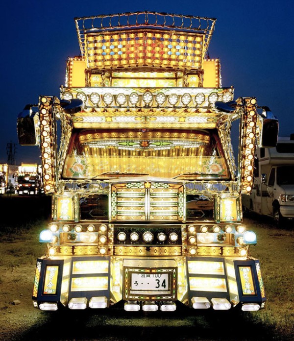 dekotara-art-truck